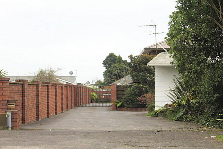 Photo of property in 27a Beach Road, Pahurehure, Papakura, 2113