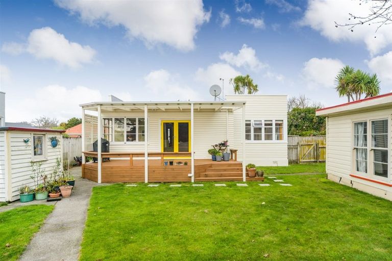 Photo of property in 22 Savage Crescent, West End, Palmerston North, 4412