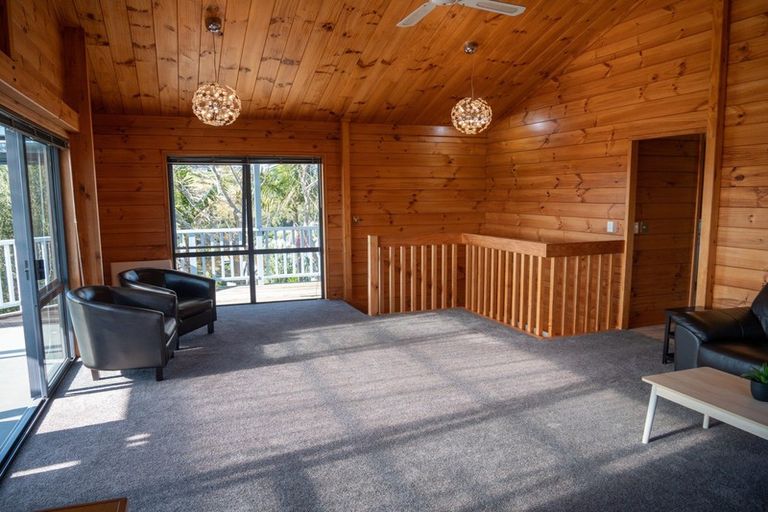 Photo of property in 33 Cable Bay Block Road, Cable Bay, 0420