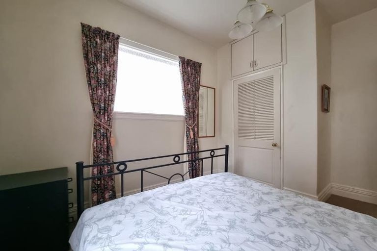 Photo of property in 37 Glenbervie Terrace, Thorndon, Wellington, 6011