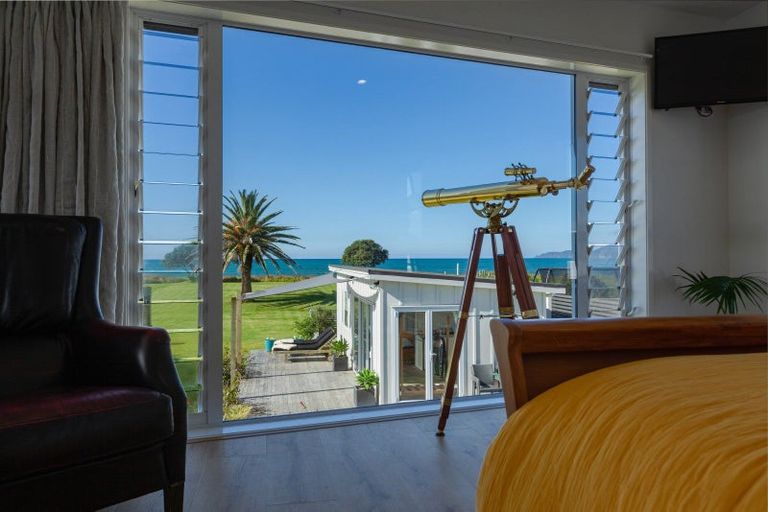 Photo of property in 21 Adamson Road, Taipa, 0420