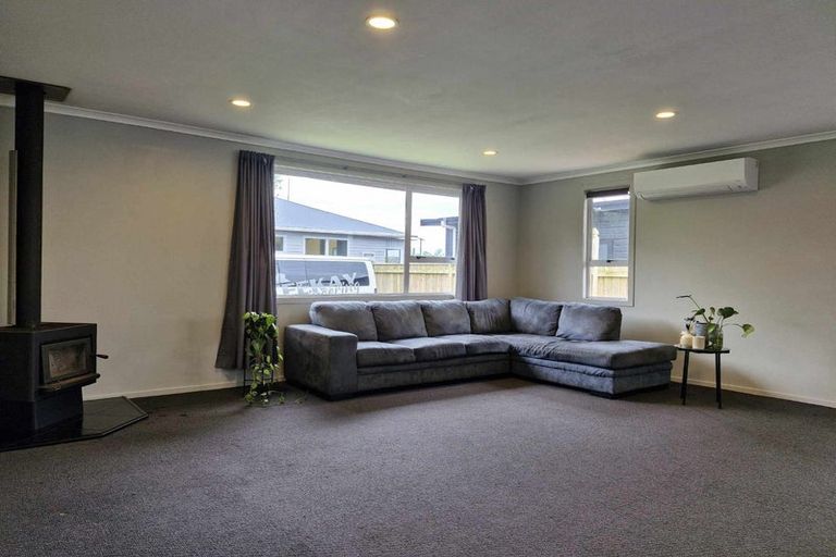 Photo of property in 1151 Devon Road, Bell Block, New Plymouth, 4373