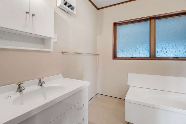 Photo of property in 75 Spaxton Street, Methven, 7730