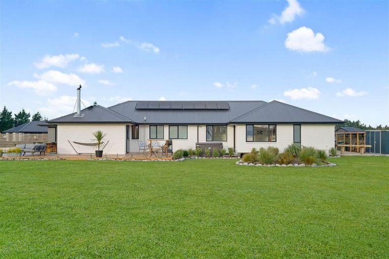 Photo of property in 56 Haymakers Crescent, Rolleston, 7614