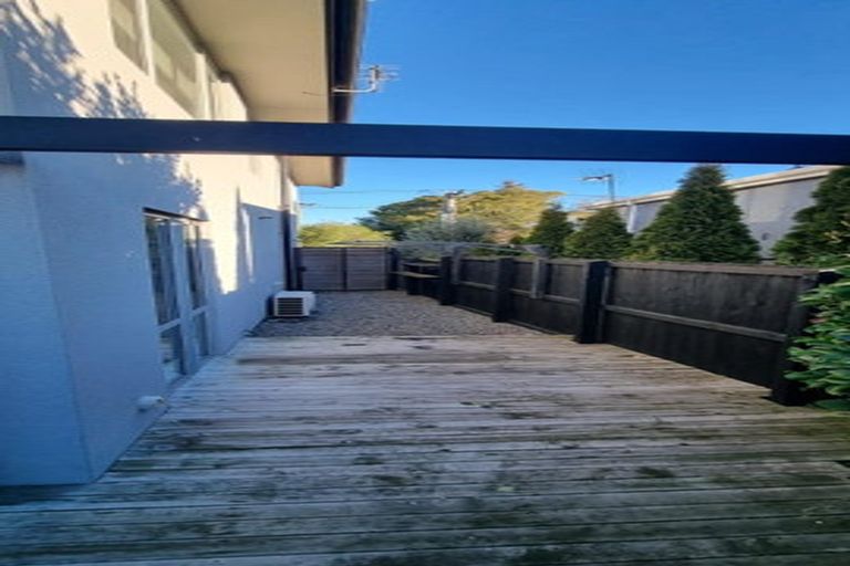 Photo of property in 67 Essex Street, Phillipstown, Christchurch, 8011