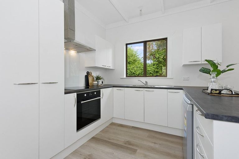 Photo of property in 94 Naylor Street, Hamilton East, Hamilton, 3216