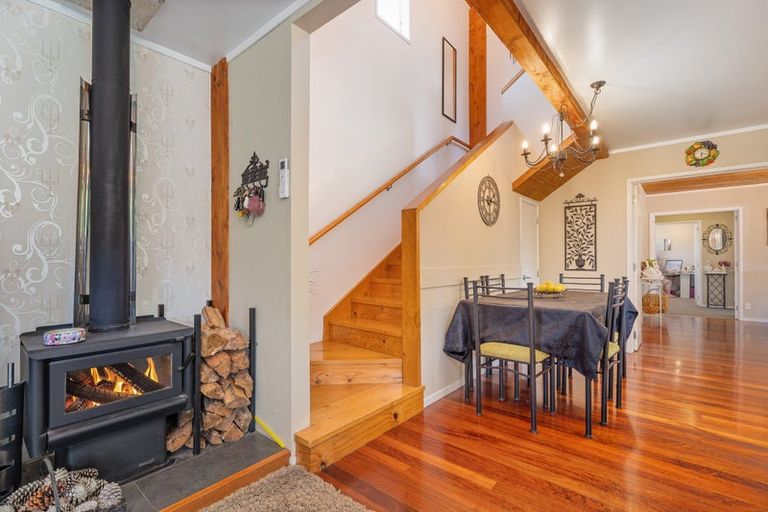 Photo of property in 5 Golf Road, Whitianga, 3591