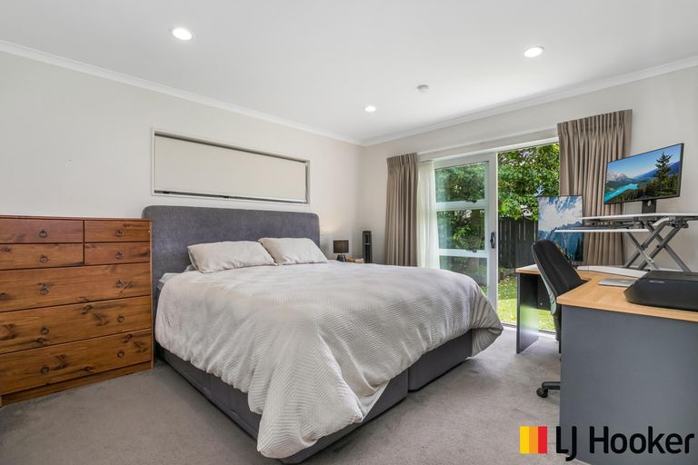 Photo of property in 7 Disley Road, Wattle Downs, Auckland, 2103