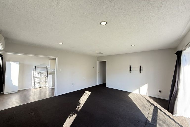 Photo of property in 42 Wildberry Street, Woolston, Christchurch, 8023