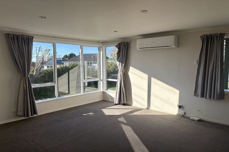 Photo of property in 15 Budleigh Street, Frankleigh Park, New Plymouth, 4310