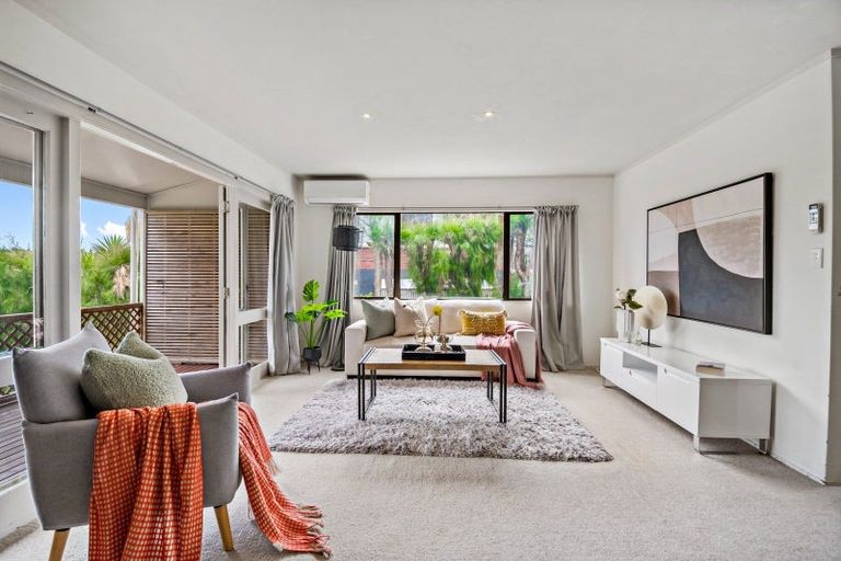 Photo of property in 85 Evelyn Road, Cockle Bay, Auckland, 2014