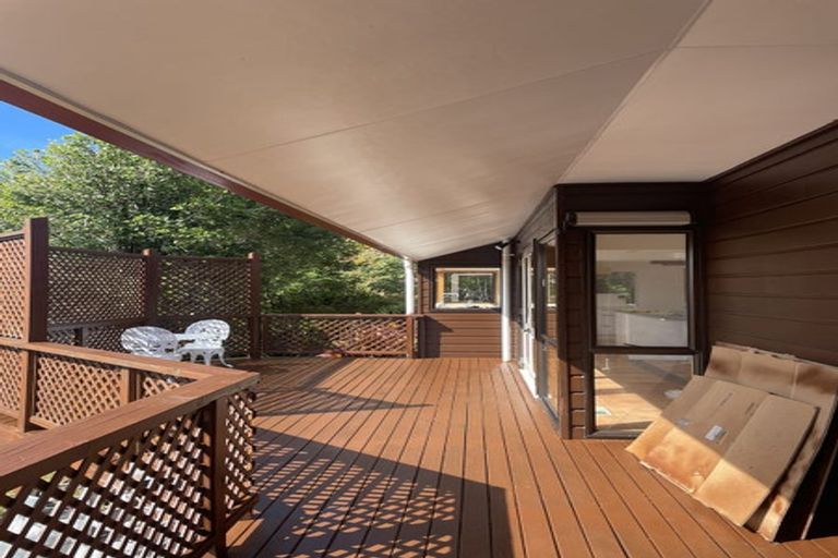 Photo of property in 6 Shiloh Way, Greenhithe, Auckland, 0632