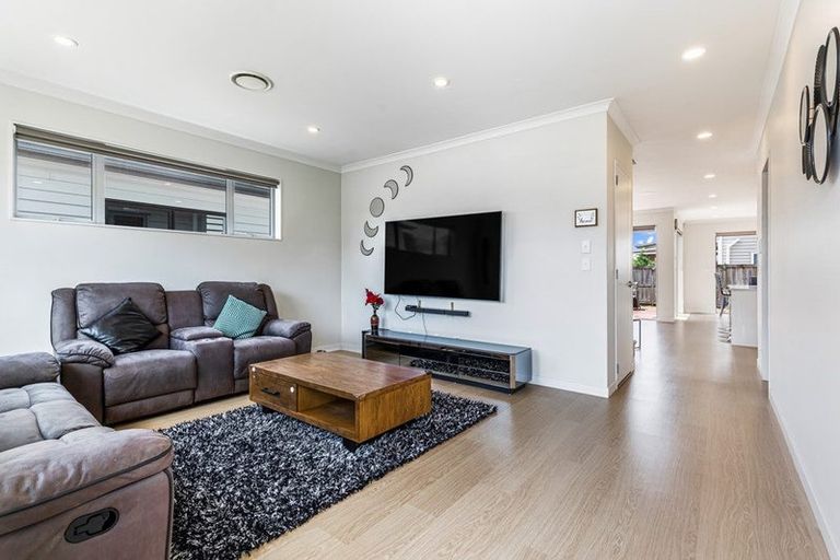 Photo of property in 12 Pinefield Road, Whenuapai, Auckland, 0618