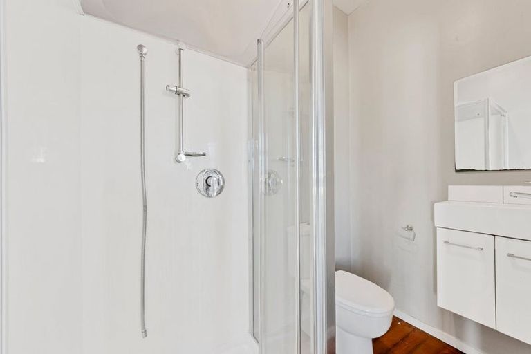 Photo of property in 12 Randolph Street, Woolston, Christchurch, 8062