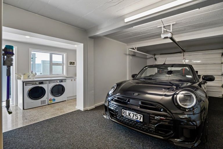 Photo of property in 96 Marine Parade, Mount Maunganui, 3116