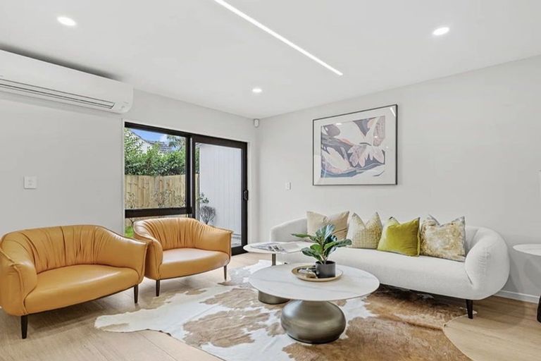 Photo of property in 4/78 Station Road, Papatoetoe, Auckland, 2025