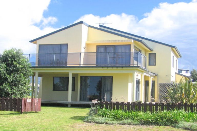 Photo of property in 101 Pipi Road, Whangamata, 3620