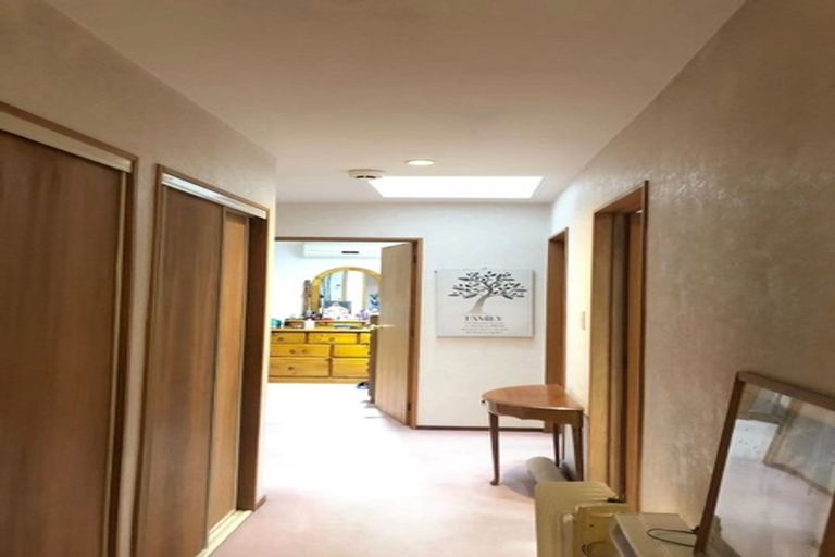 Photo of property in 71a Harris Crescent, Papanui, Christchurch, 8053