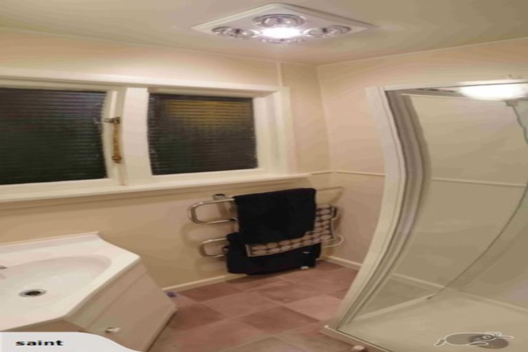 Photo of property in 108 Blenheim Road, Riccarton, Christchurch, 8041