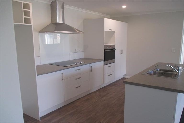 Photo of property in 58 Lewis Crescent, Rolleston, 7614