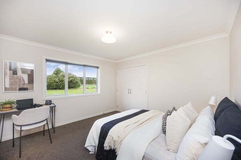 Photo of property in 75 Reid Line West, Feilding, 4777