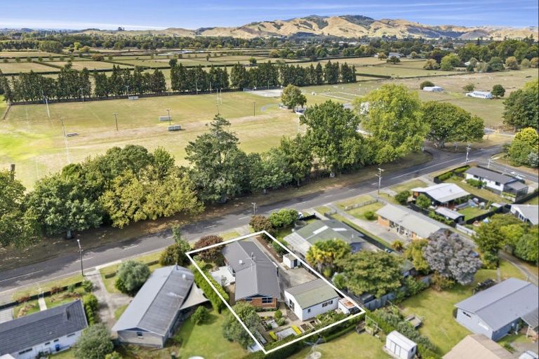 Photo of property in 23 Carlyle Street, Leamington, Cambridge, 3432