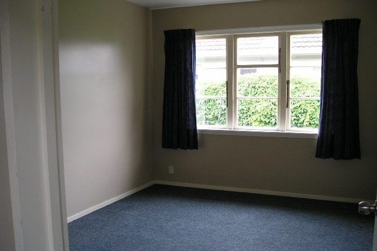 Photo of property in 2/34 Wainui Street, Riccarton, Christchurch, 8041