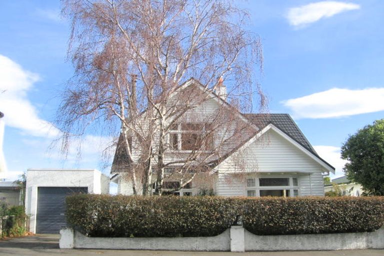 Photo of property in 8 Coleman Terrace, Hospital Hill, Napier, 4110