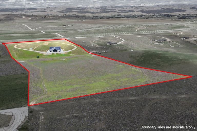 Photo of property in 211 Mcarthur Road, Springvale, Alexandra, 9391