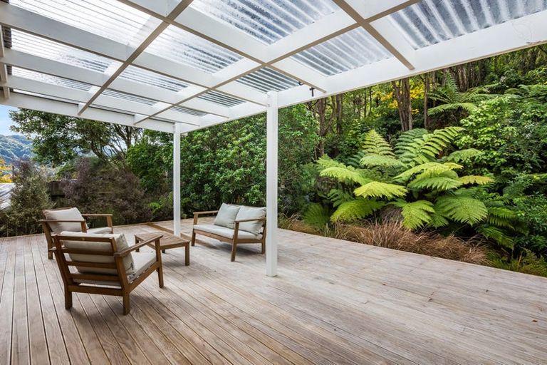 Photo of property in 27 Sunny Grove, Wainuiomata, Lower Hutt, 5014