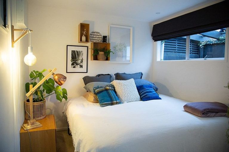 Photo of property in 2/246 Lake Road, Hauraki, Auckland, 0622