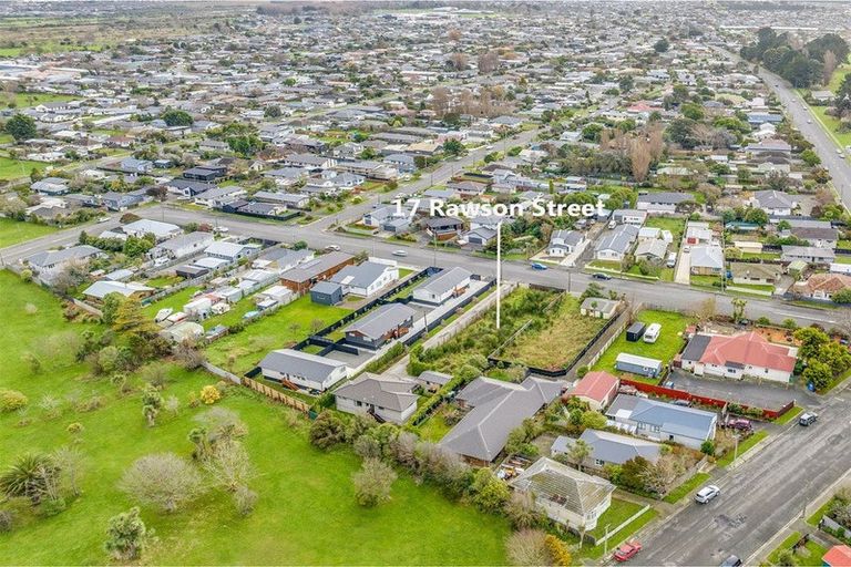 Photo of property in 17 Rawson Street, New Brighton, Christchurch, 8083