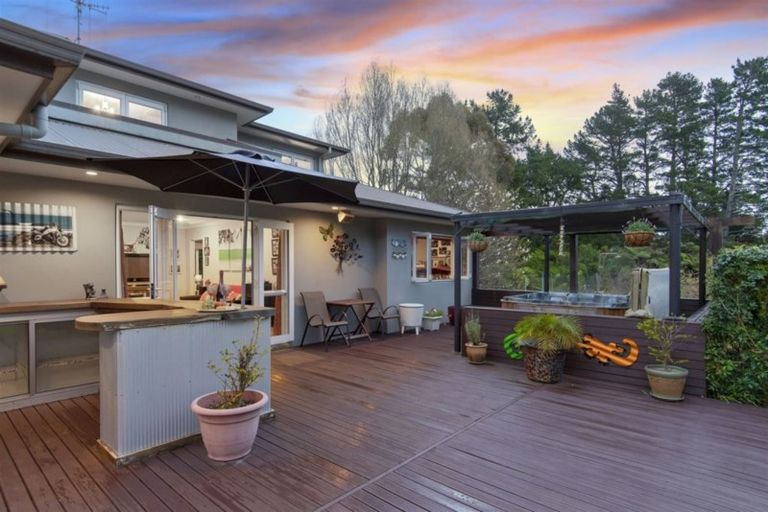 Photo of property in 82 Woodleigh Place, Ohauiti, Tauranga, 3112