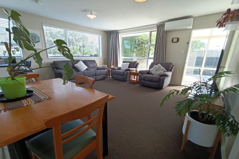 Photo of property in 4/64 Lonsdale Street, New Brighton, Christchurch, 8083