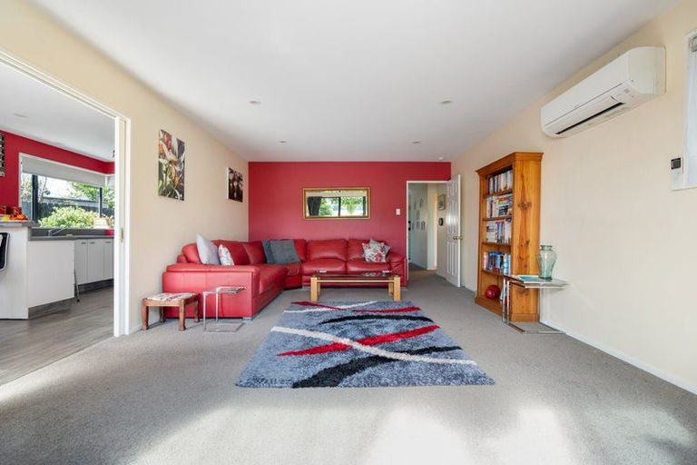 Photo of property in 8 Lordship Place, Templeton, Christchurch, 8042
