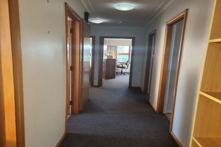 Photo of property in 3a Farnham Place, Ilam, Christchurch, 8041