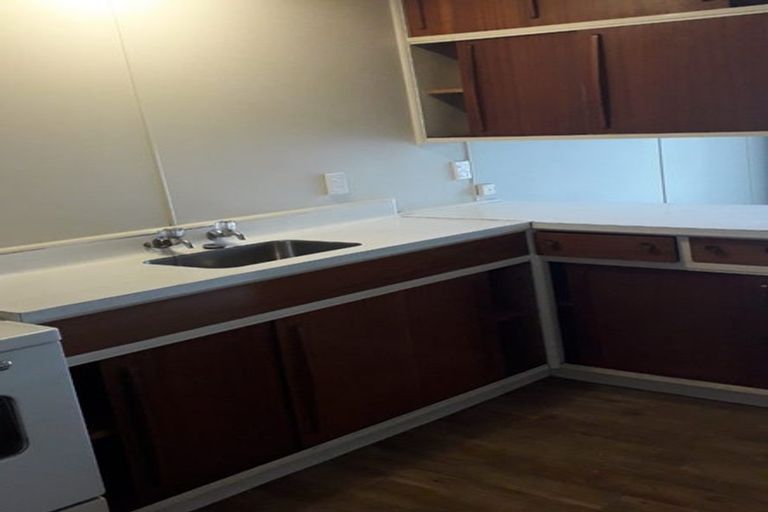 Photo of property in 17 Awanui Street, Hilltop, Taupo, 3330