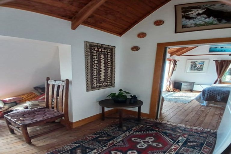 Photo of property in 102 Beach Road, Onerahi, Whangarei, 0110