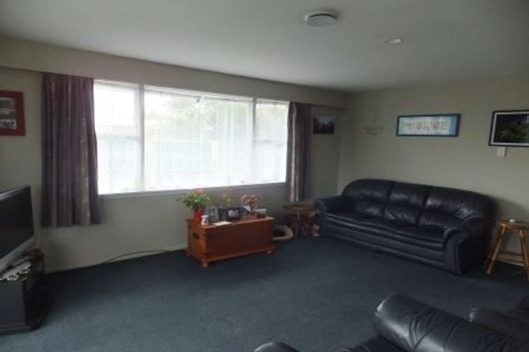 Photo of property in 379a Greers Road, Bishopdale, Christchurch, 8053