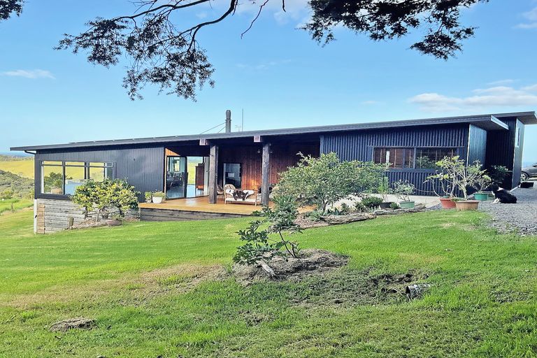 Photo of property in 374 Mahurangi West Road, Mahurangi West, Warkworth, 0983