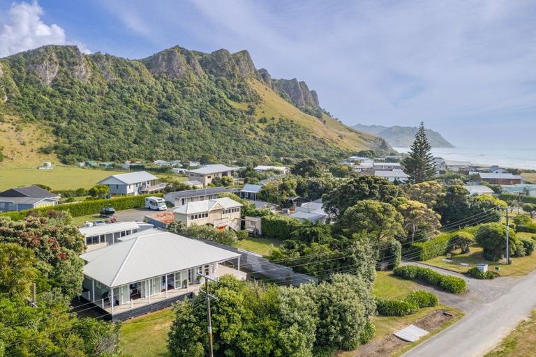 Photo of property in 1225 Kairakau Road, Kairakau, Elsthorpe, 4295