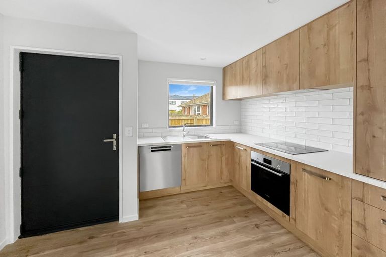 Photo of property in 2/47 Amyes Road, Hornby, Christchurch, 8042