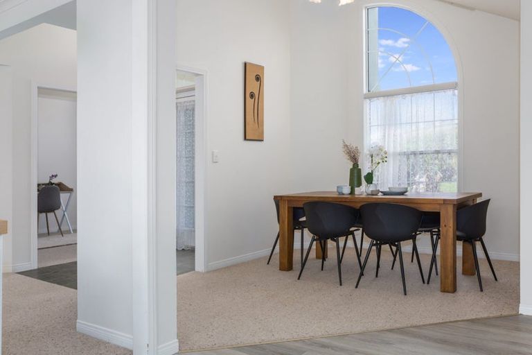 Photo of property in 84 Navigation Drive, Whitby, Porirua, 5024