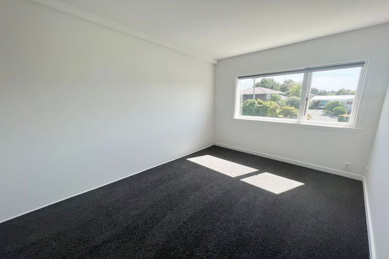 Photo of property in 2/35 Craven Street, Sockburn, Christchurch, 8042