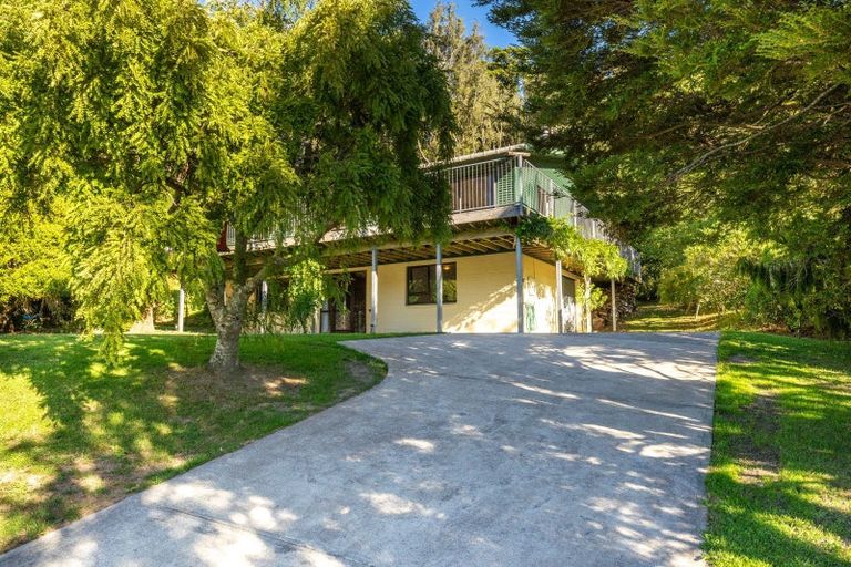 Photo of property in 3900 Kenepuru Road, Black Rock, Picton, 7282