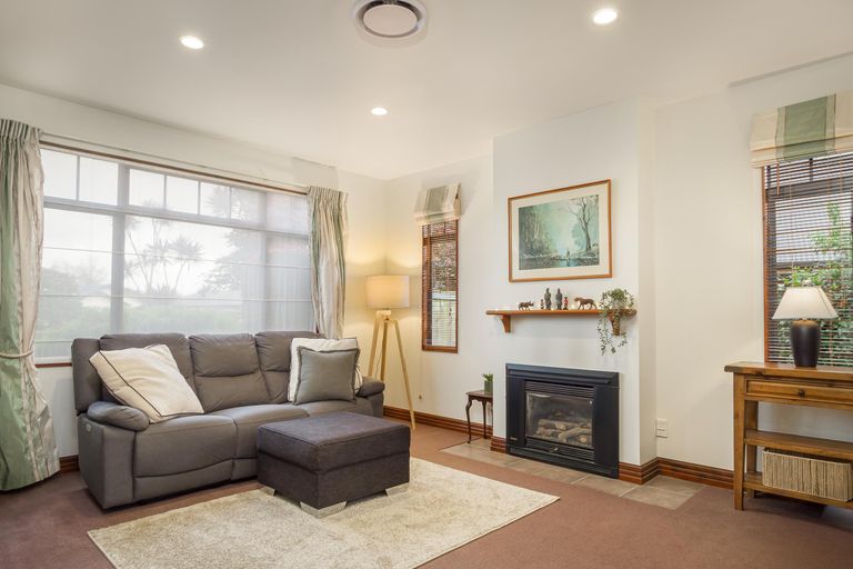 Photo of property in 30 Oaklands Drive, Cambridge, 3434