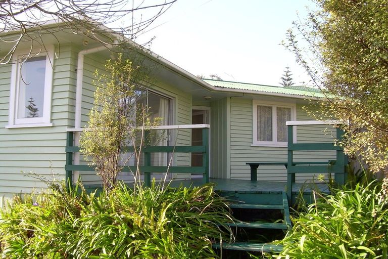 Photo of property in 1/14 Tiber Road, Forrest Hill, Auckland, 0620