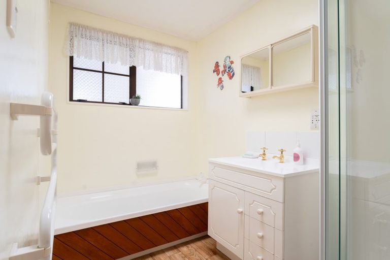 Photo of property in 15a Nathan Street, Tawa, Wellington, 5028