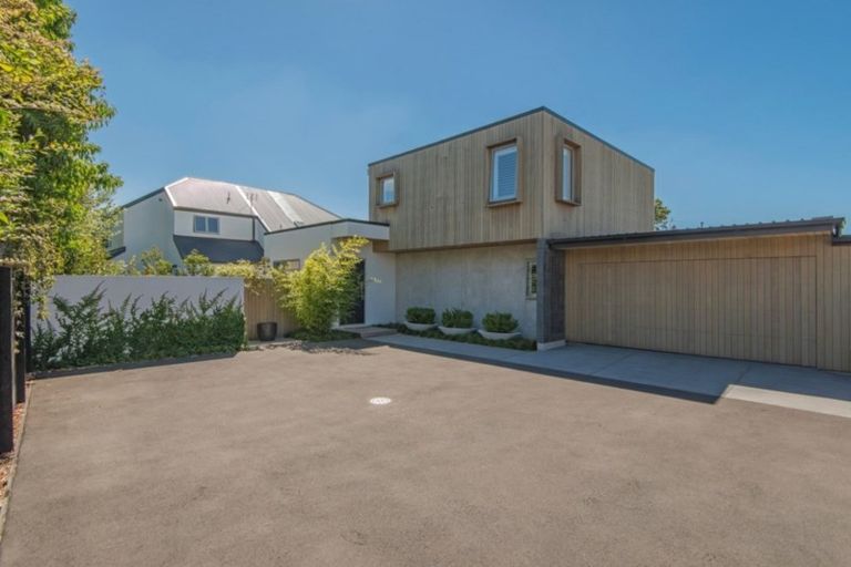 Photo of property in 49b Mcdougall Avenue, St Albans, Christchurch, 8014