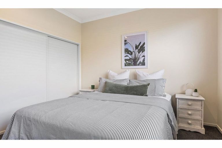 Photo of property in 102 Randolph Street, Woolston, Christchurch, 8062